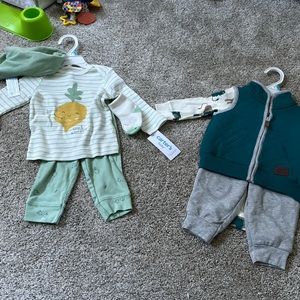 Carters Baby Boy Outfits 6M
